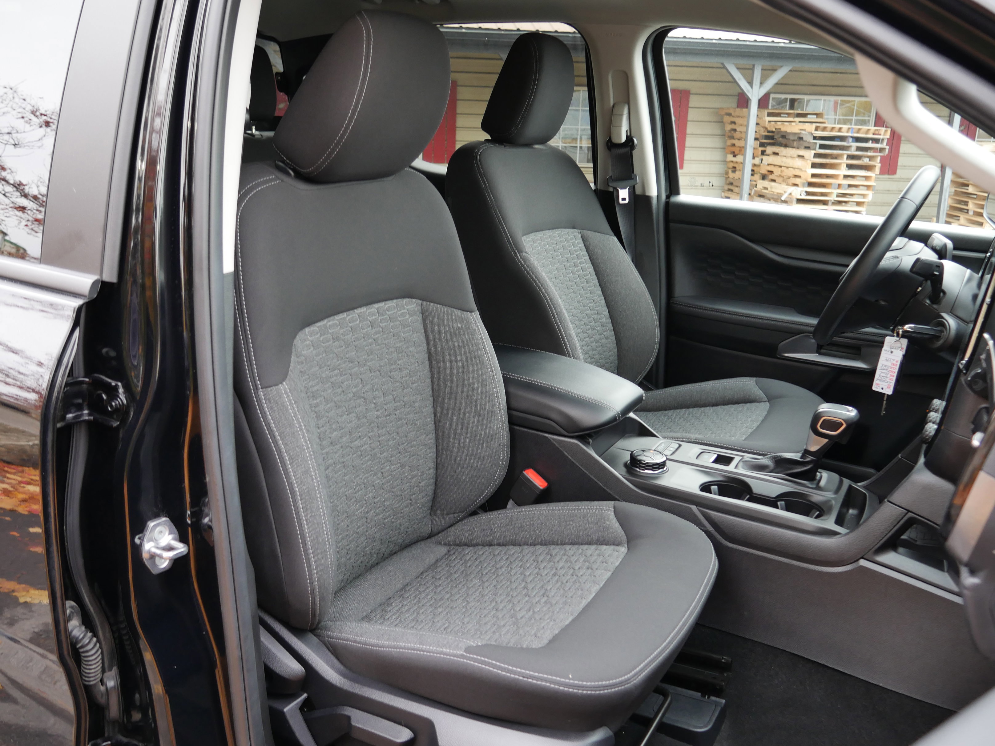 Certified 2024 Ford Ranger XLT w/ FX4 Off-Road Package image 28