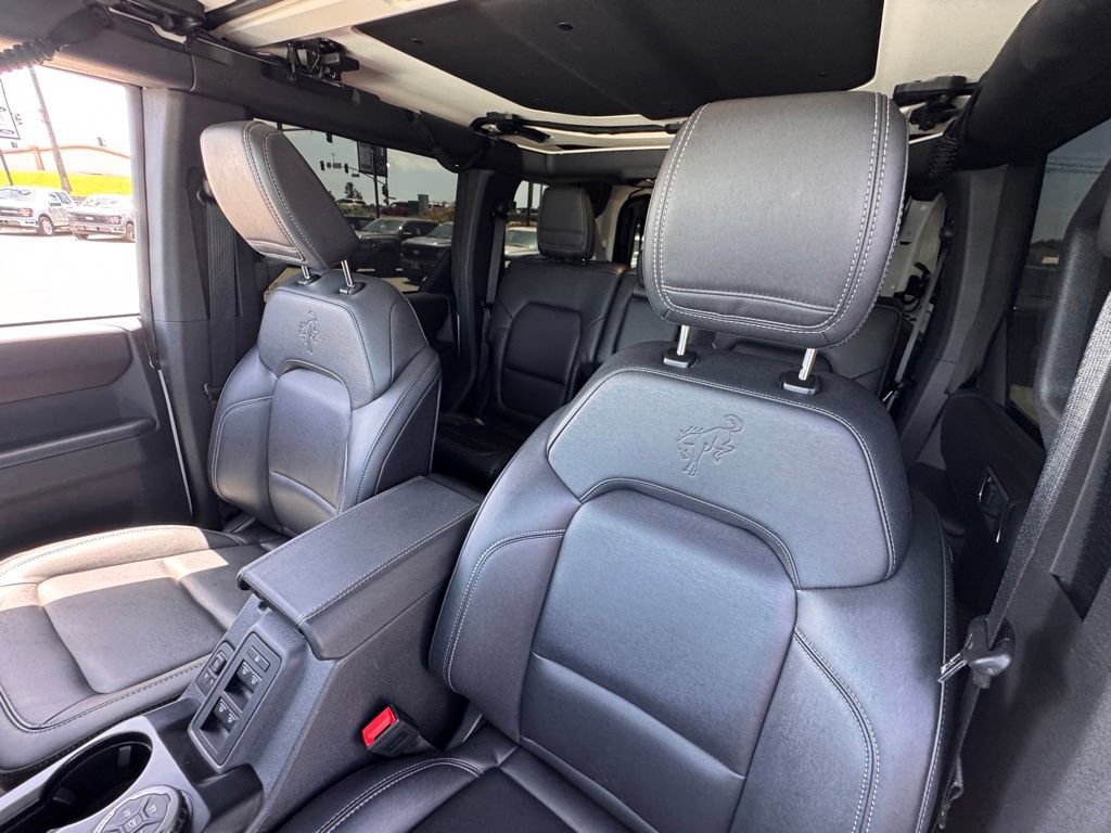 Certified 2025 Ford Bronco Badlands AWD/4WD image 19