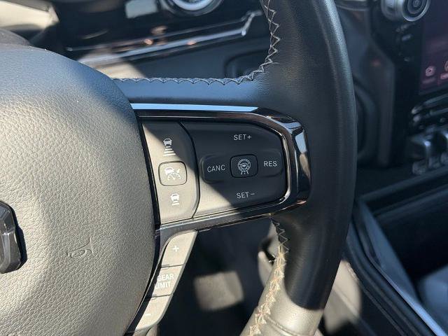 Used 2025 RAM 1500 Limited AWD/4WD image 17