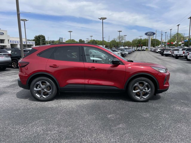 Certified 2026 Ford Escape ST-Line w/ Tech Pack #1 image 6