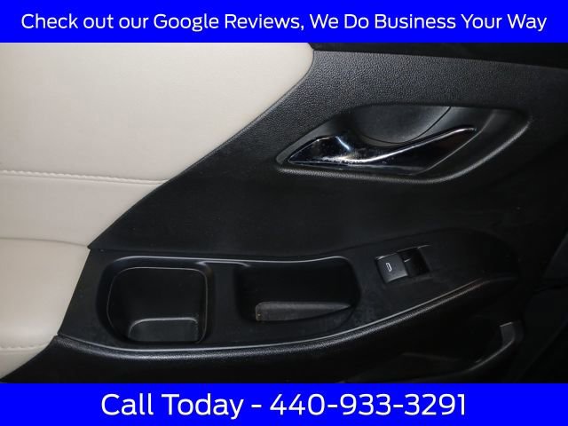 Used 2023 Chevrolet Traverse LS w/ Midnight/Sport Edition image 32