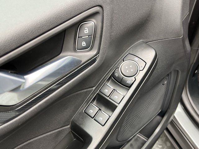 Certified 2025 Ford Escape ST-Line AWD/4WD image 8