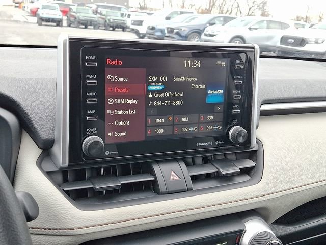Used 2021 Toyota RAV4 XLE w/ Convenience Package image 17