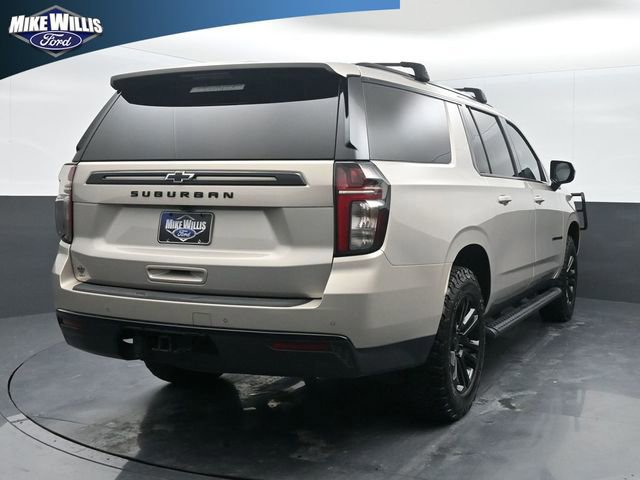 Used 2023 Chevrolet Suburban Z71 image 13