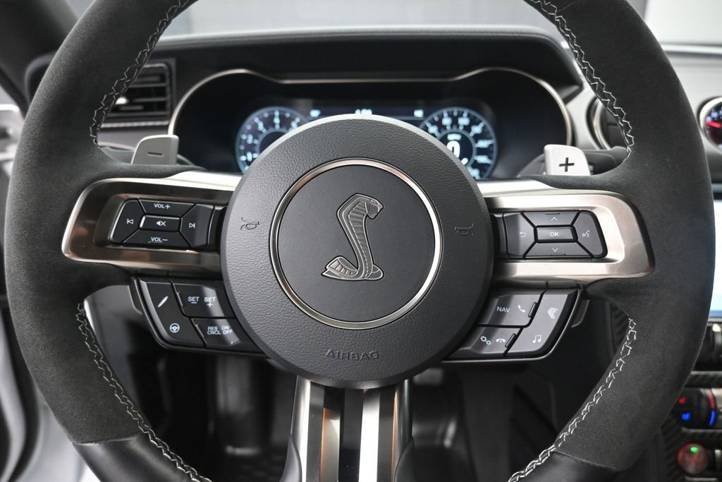 Certified 2022 Ford Mustang Shelby GT500 w/ Technology Package RWD image 16
