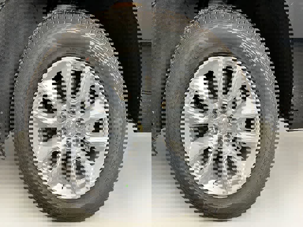 Used 2019 Chevrolet Silverado 1500 Custom image 8