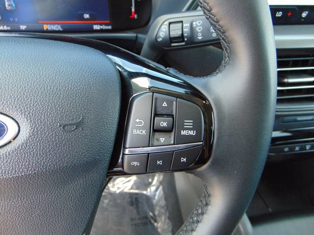 Certified 2026 Ford Escape SE FWD image 17