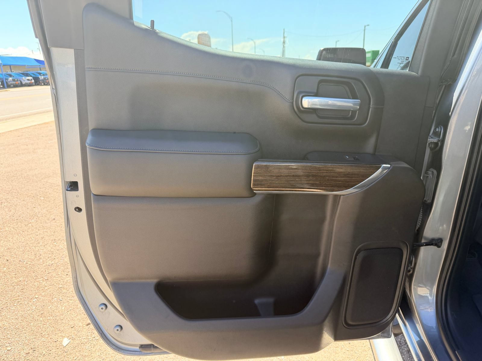 Used 2020 GMC Sierra 1500 SLE w/ SLE Convenience Package AWD/4WD image 19
