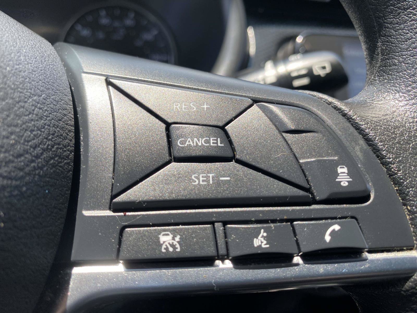 Used 2024 Nissan Kicks SV FWD image 20
