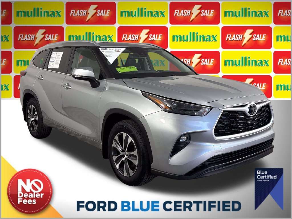 Used 2023 Toyota Highlander XLE