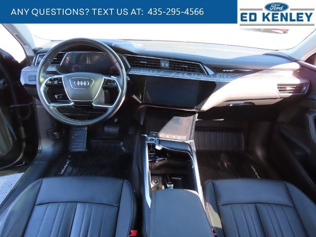 Used 2022 Audi e-tron Premium AWD/4WD image 9