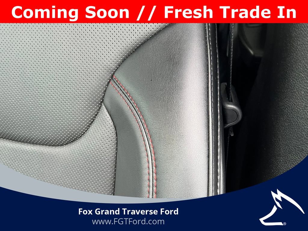 Used 2022 Jeep Cherokee Trailhawk w/ Premium Leather Package AWD/4WD image 15