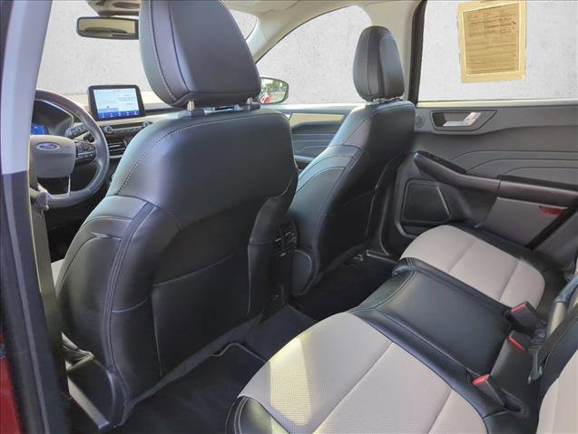 Certified 2021 Ford Escape Titanium w/ Titanium Premium Package image 19