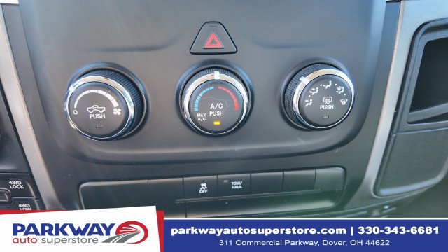 Used 2024 RAM 1500 Classic SLT AWD/4WD image 18