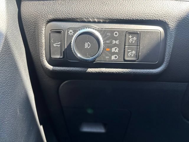 Certified 2022 Ford Explorer XLT w/ Equipment Group 202A AWD/4WD image 28