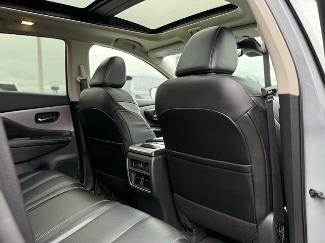 Used 2024 Nissan Murano SL image 24