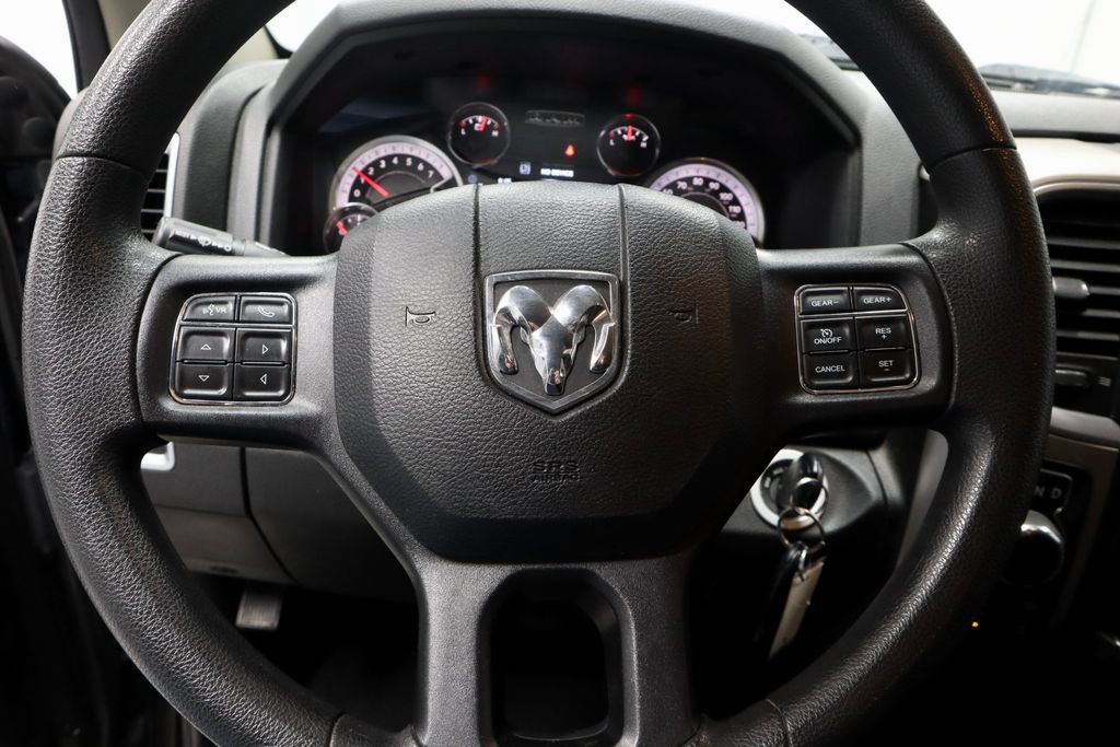 Used 2020 RAM 1500 Classic Warlock w/ Trailer & Traction Group image 31