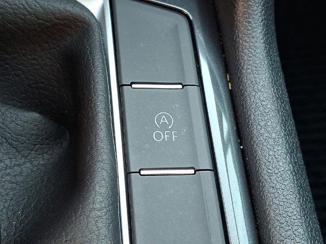 Used 2022 Volkswagen Tiguan SE AWD/4WD image 26