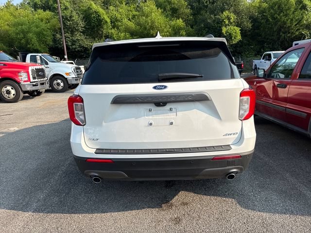 Certified 2024 Ford Explorer XLT w/ Equipment Group 202A AWD/4WD image 5