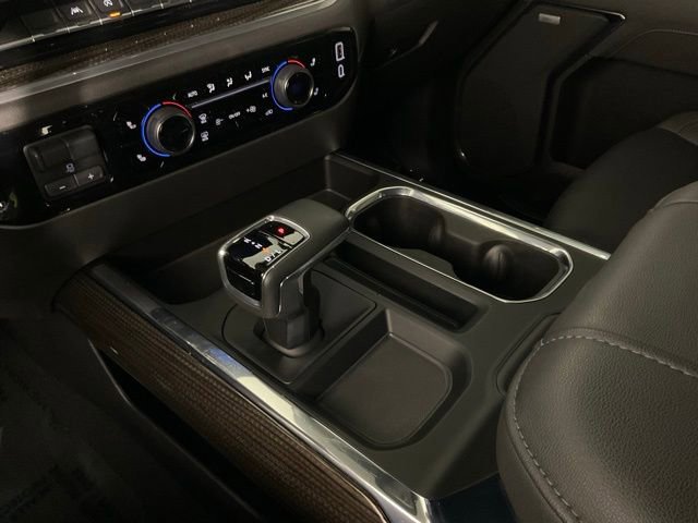 Used 2025 Chevrolet Silverado 1500 LT Trail Boss w/ Convenience Package II image 18