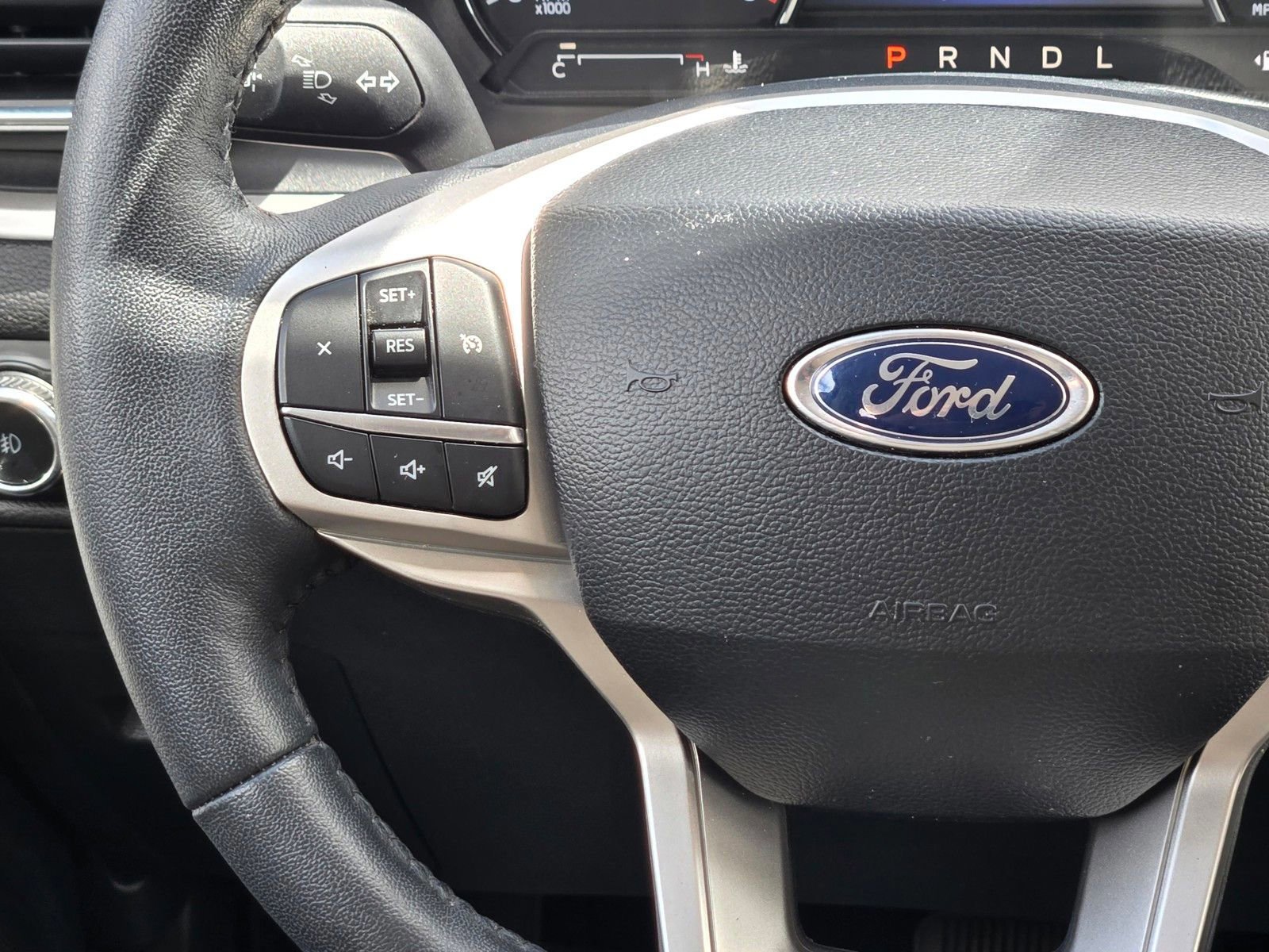 Certified 2024 Ford Explorer XLT w/ Equipment Group 202A AWD/4WD image 17