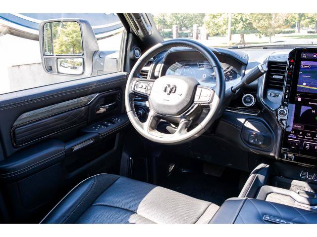 Used 2025 RAM 3500 Limited AWD/4WD image 16