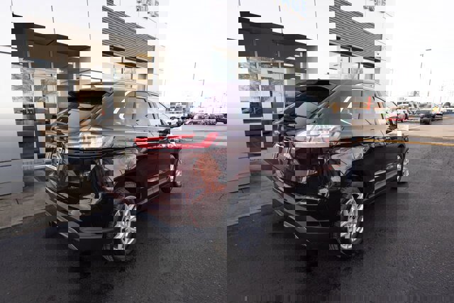 Certified 2024 Ford Edge SEL w/ Convenience Package image 4