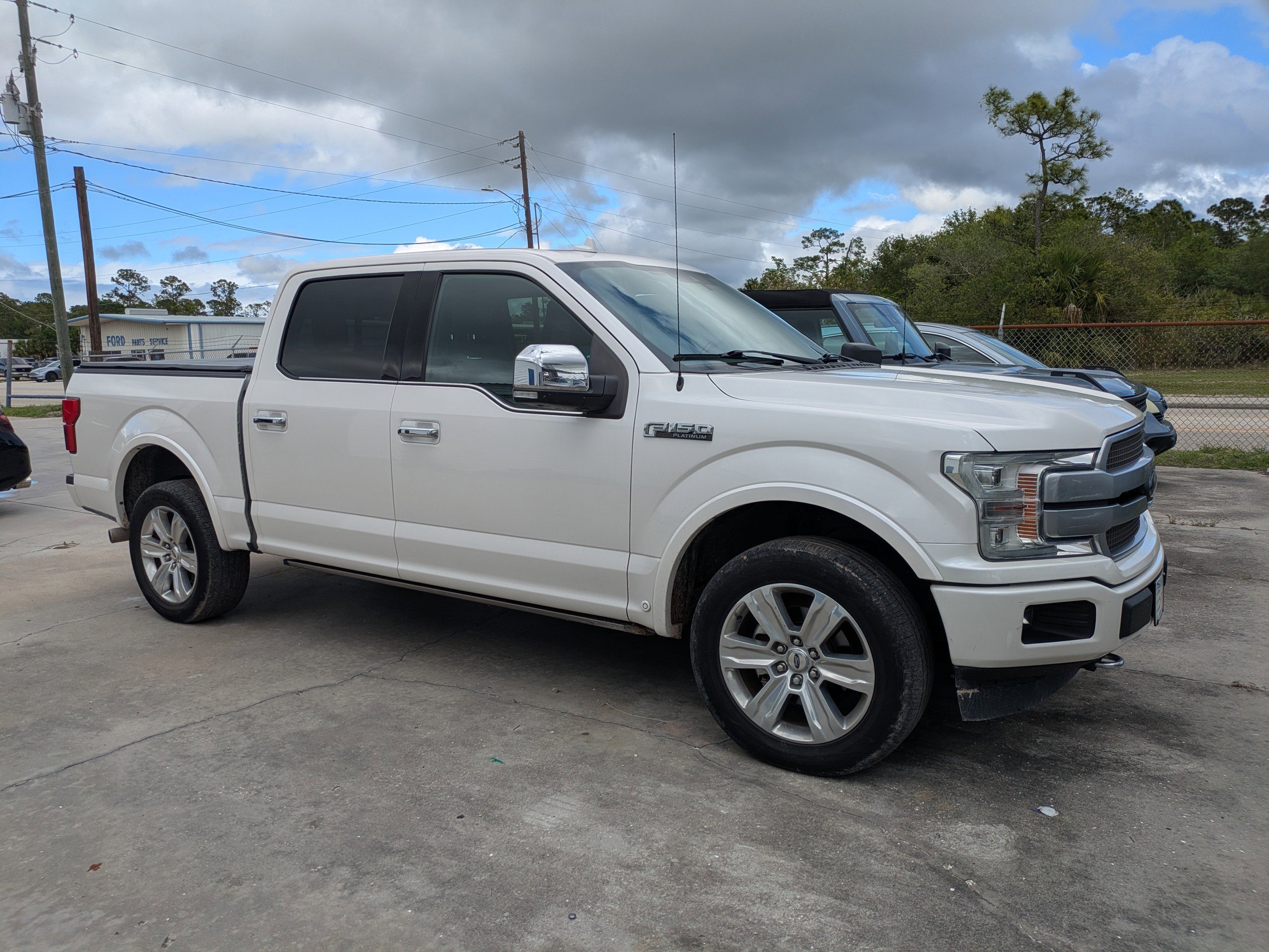 Certified 2019 Ford F150 Platinum w/ Equipment Group 701A Luxury AWD/4WD image 2