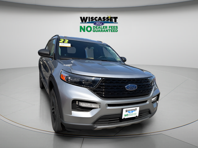 Certified 2022 Ford Explorer XLT w/ Equipment Group 202A