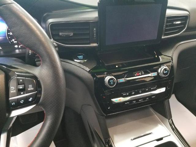 Certified 2023 Ford Explorer ST-Line w/ Class IV Trailer Tow Package image 20