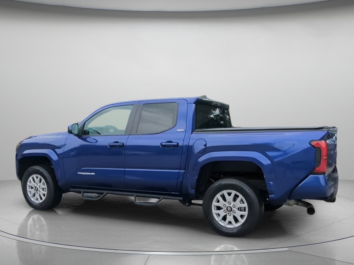 Used 2025 Toyota Tacoma SR5 RWD image 16