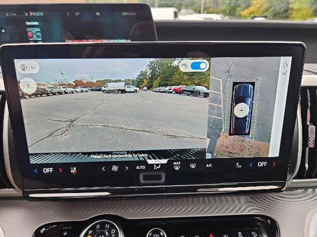 Certified 2025 Ford Expedition Active AWD/4WD image 20