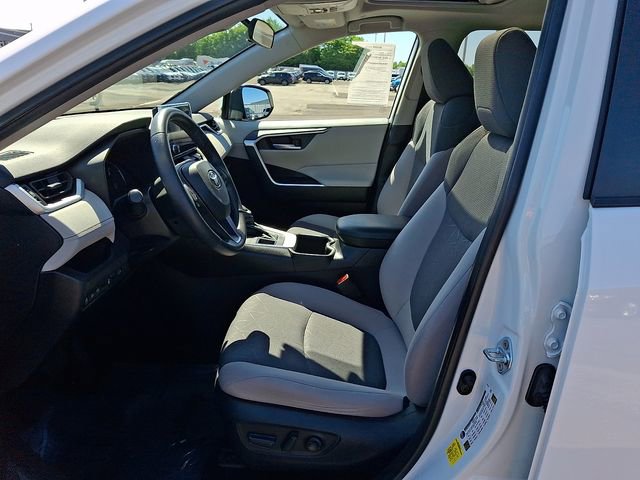 Used 2023 Toyota RAV4 XLE w/ Convenience Package AWD/4WD image 13