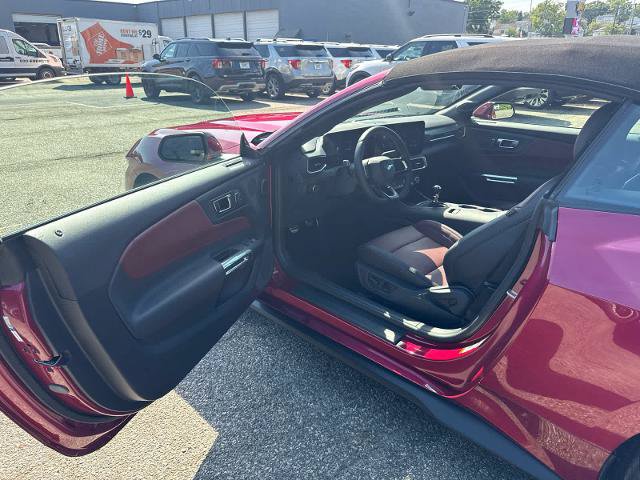 Certified 2026 Ford Mustang GT Premium RWD image 8