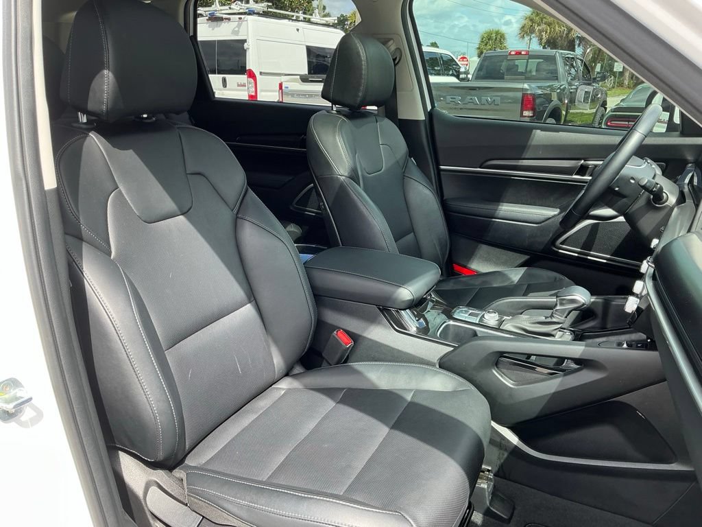 Used 2023 Kia Telluride S w/ S Sunroof Package AWD/4WD image 18