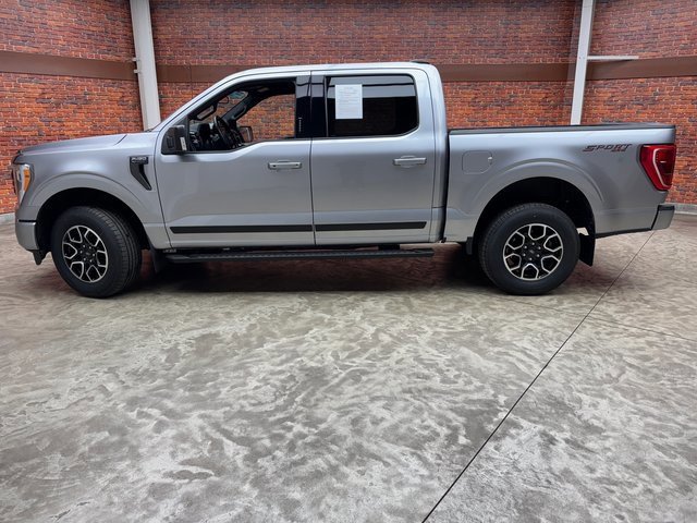 Certified 2022 Ford F150 XLT w/ Equipment Group 302A High image 2