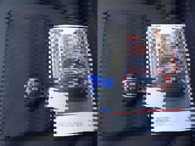 Used 2020 MINI Cooper 2-Door Hardtop image 39