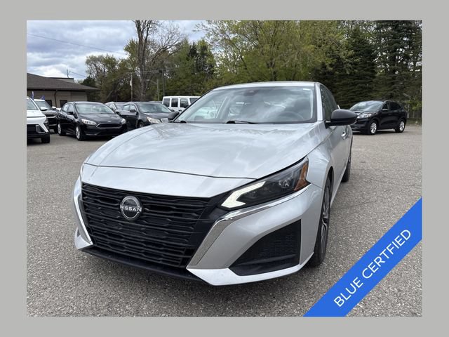 Used 2024 Nissan Altima 2.5 SV FWD image 1