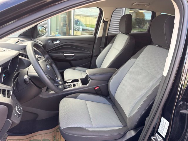 Certified 2018 Ford Escape SE w/ SE Sync 3 Package AWD/4WD image 17