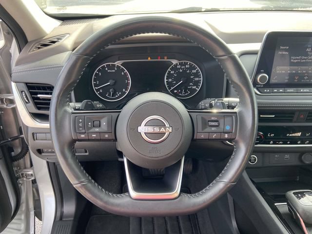Used 2023 Nissan Rogue SV w/ SV Premium B Package FWD image 21