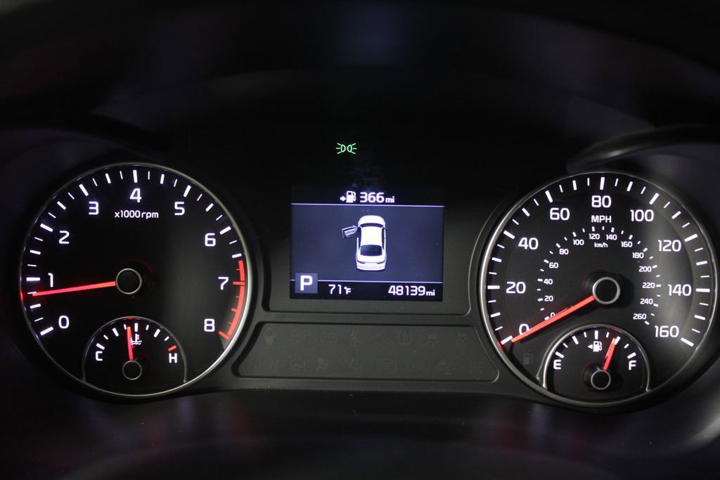 Used 2020 Kia Optima LX image 17