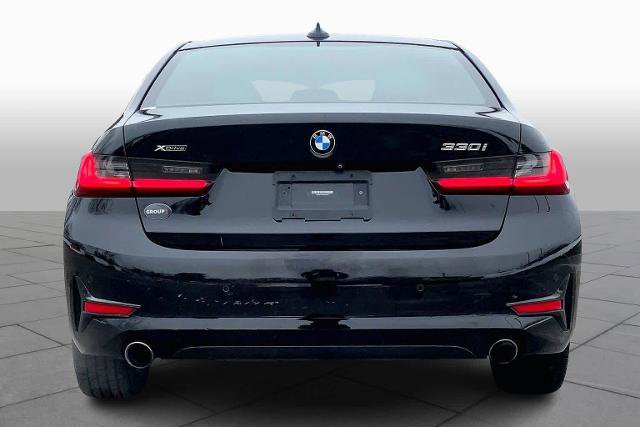 Used 2020 BMW 330i xDrive Sedan w/ Premium Package image 5