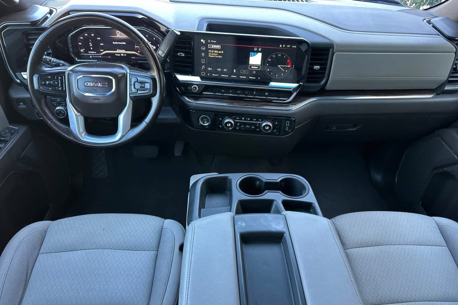 Used 2024 GMC Sierra 1500 SLE AWD/4WD image 3