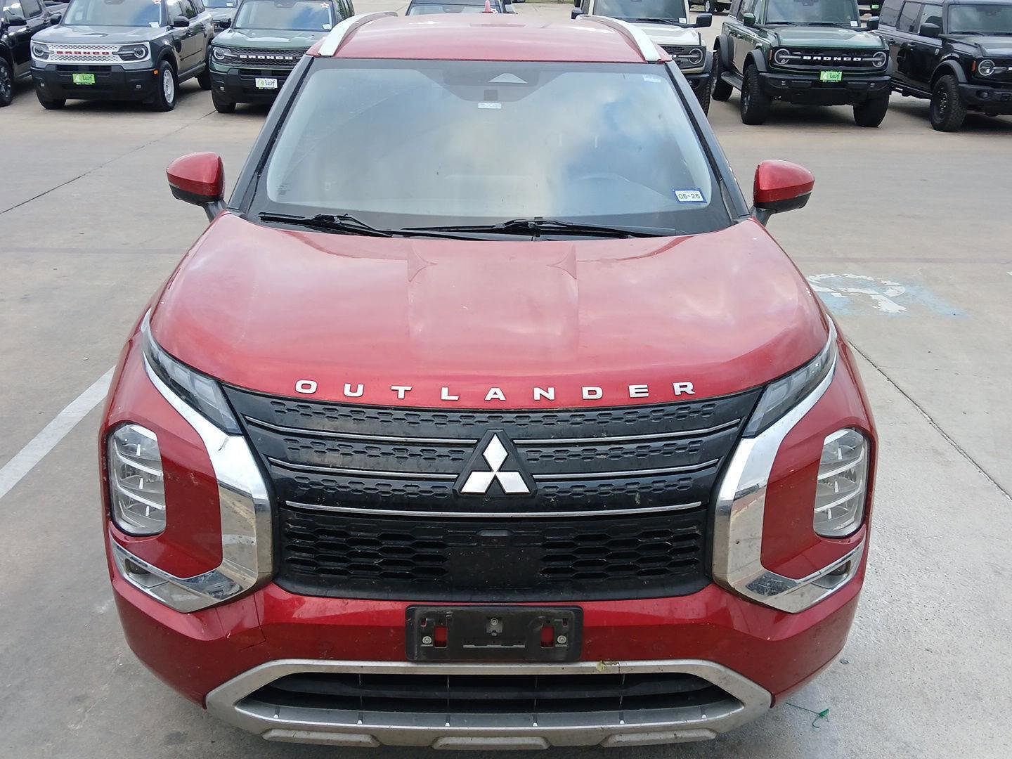 Used 2022 Mitsubishi Outlander SEL image 6