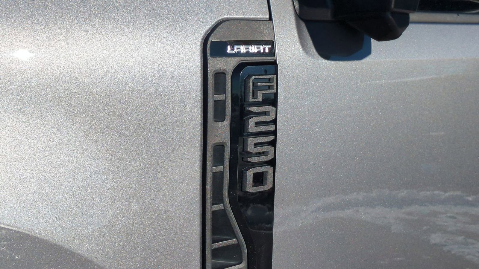 Certified 2024 Ford F250 Lariat w/ Lariat Ultimate Package image 12