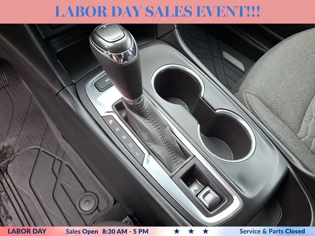 Used 2020 Chevrolet Equinox LT w/ Driver Convenience Package AWD/4WD image 22