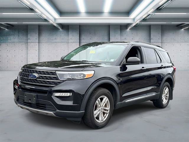 Certified 2023 Ford Explorer XLT w/ Equipment Group 202A