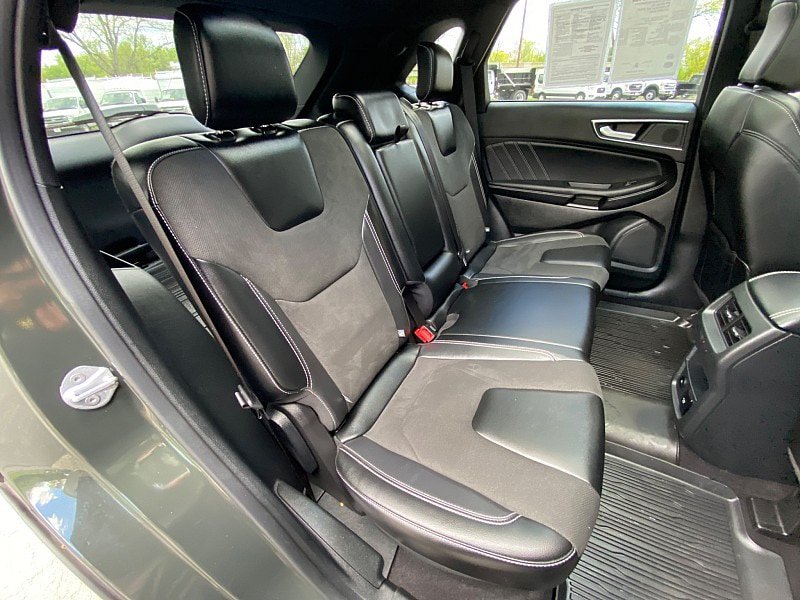 Certified 2022 Ford Edge ST w/ Equipment Group 401A AWD/4WD image 37