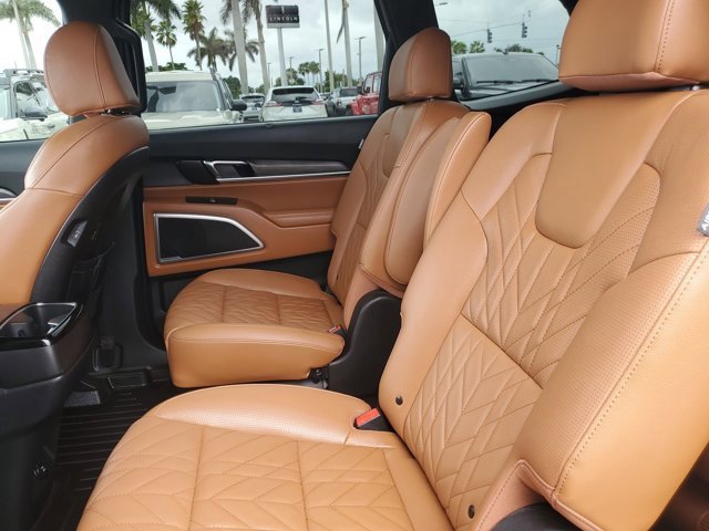 Used 2023 Kia Telluride EX X-Line image 13