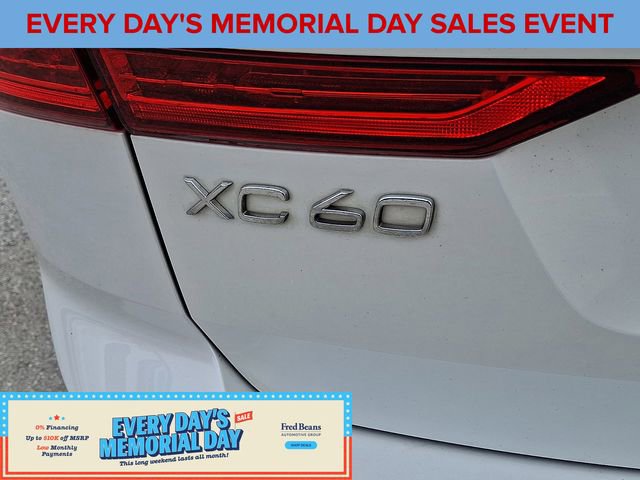 Used 2018 Volvo XC60 T6 Momentum w/ Advanced Package AWD/4WD image 31
